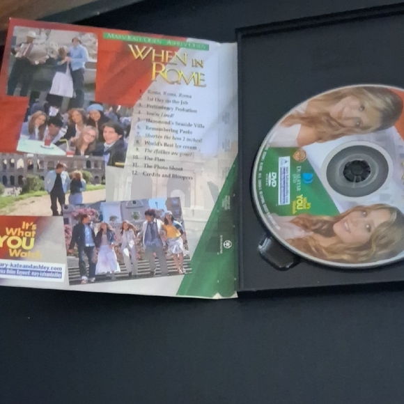 When in Rome DVD - Picture 2 of 4